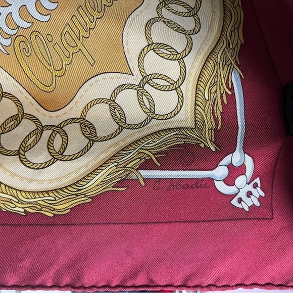 Hermès Rare & Vintage cliquetis RATTLING BORDEAUX Etriers Iconic
Silk Scarf wrap - Picture 2 of 10